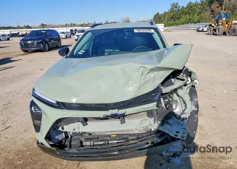 2025 Chevrolet Trax Activ z USA, uszkodzony, nr VIN KL77LKEP0SC052900